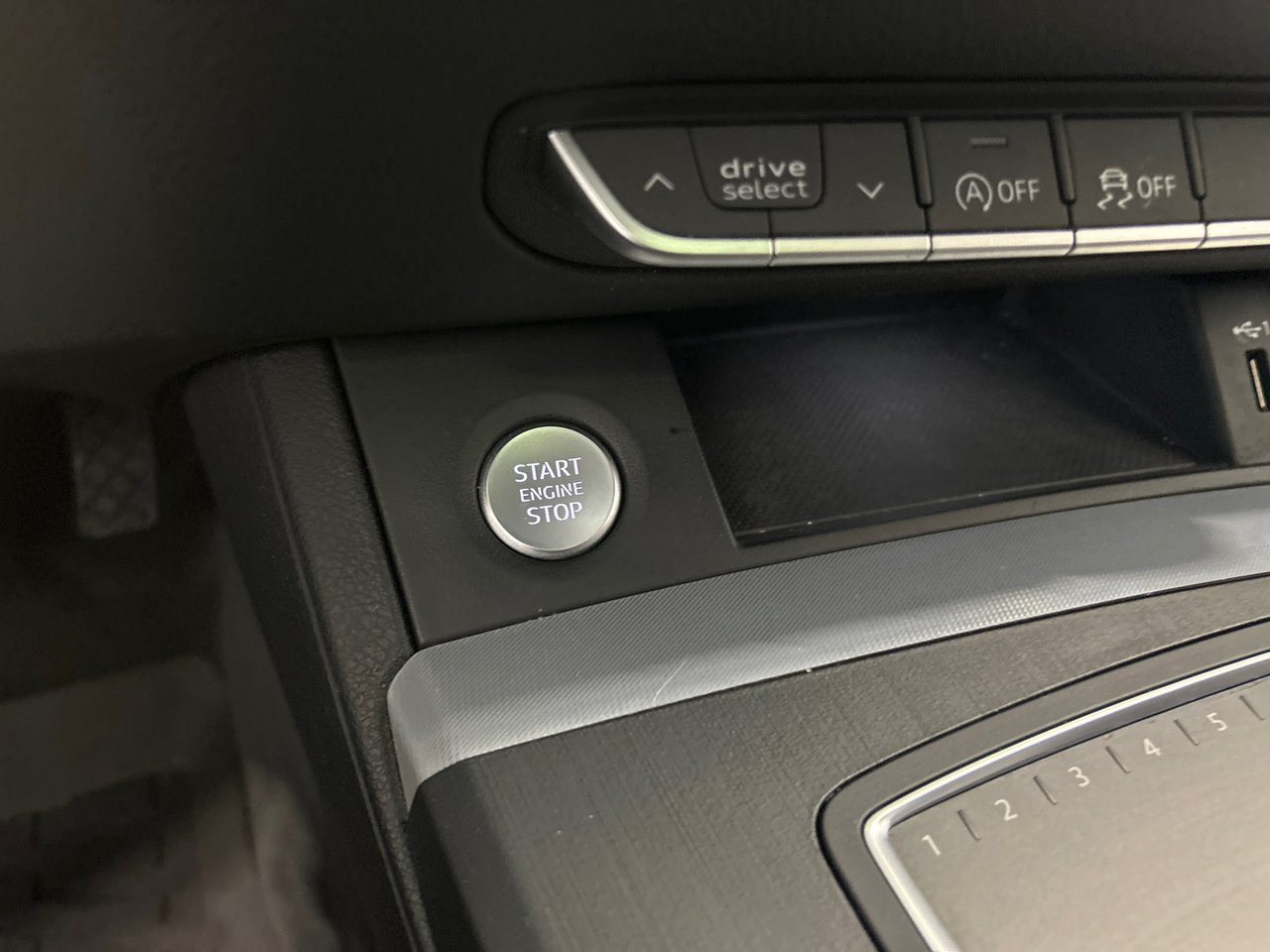 2020 Audi Q5 Progressiv-25