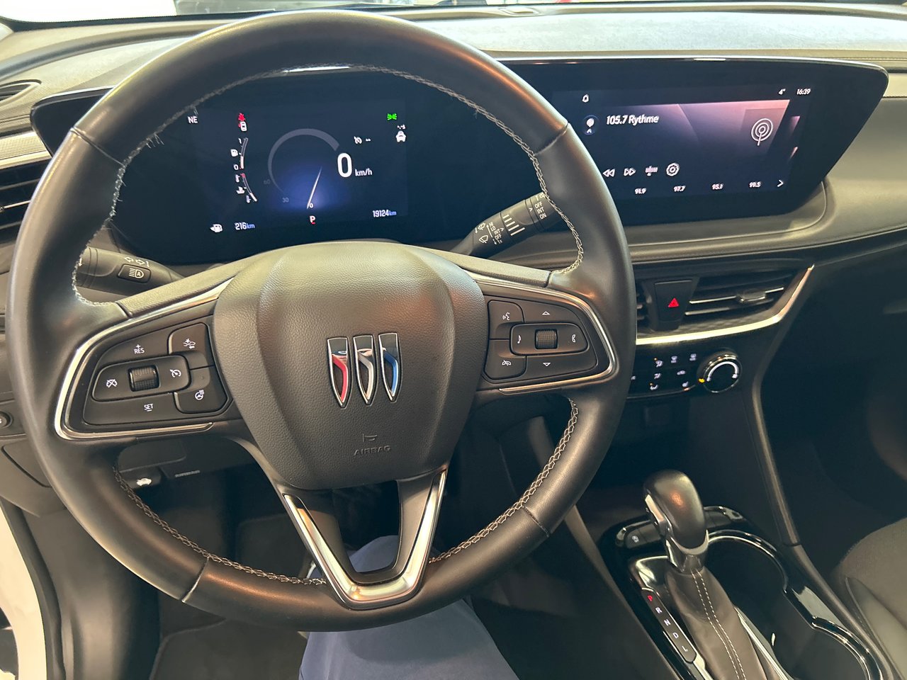 Buick Encore GX Preferred 2024-27