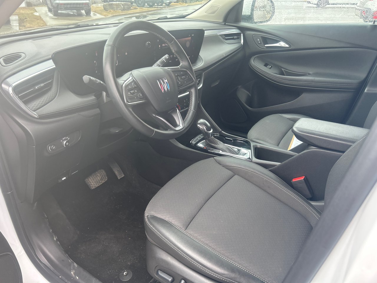 Buick Encore GX Preferred 2024-8