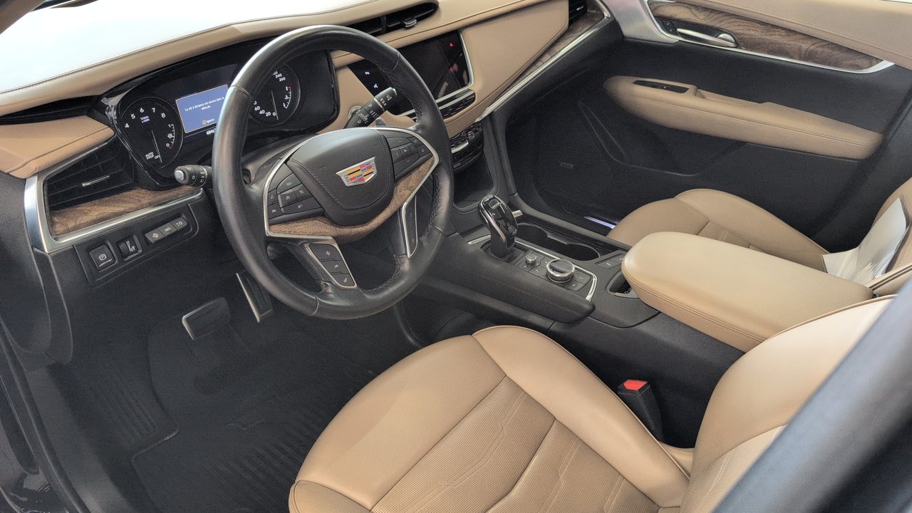 2023 Cadillac XT5 AWD Sport-13