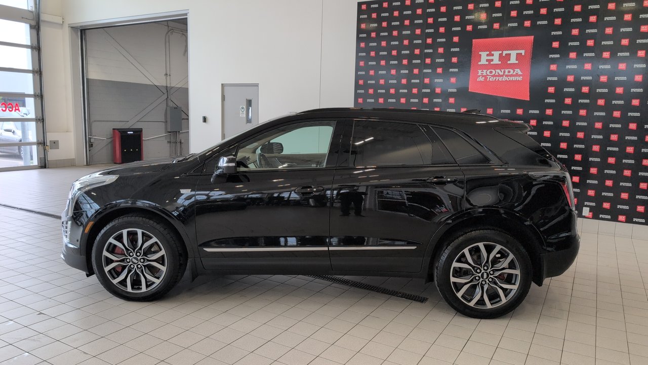 2023 Cadillac XT5 AWD Sport-9