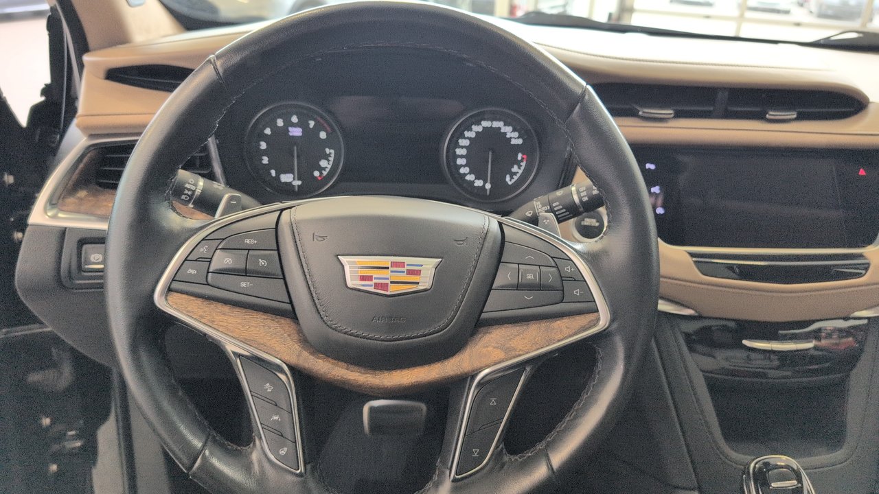2023 Cadillac XT5 AWD Sport-23