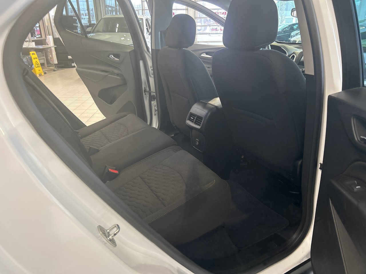 2021 Chevrolet Equinox LT-11