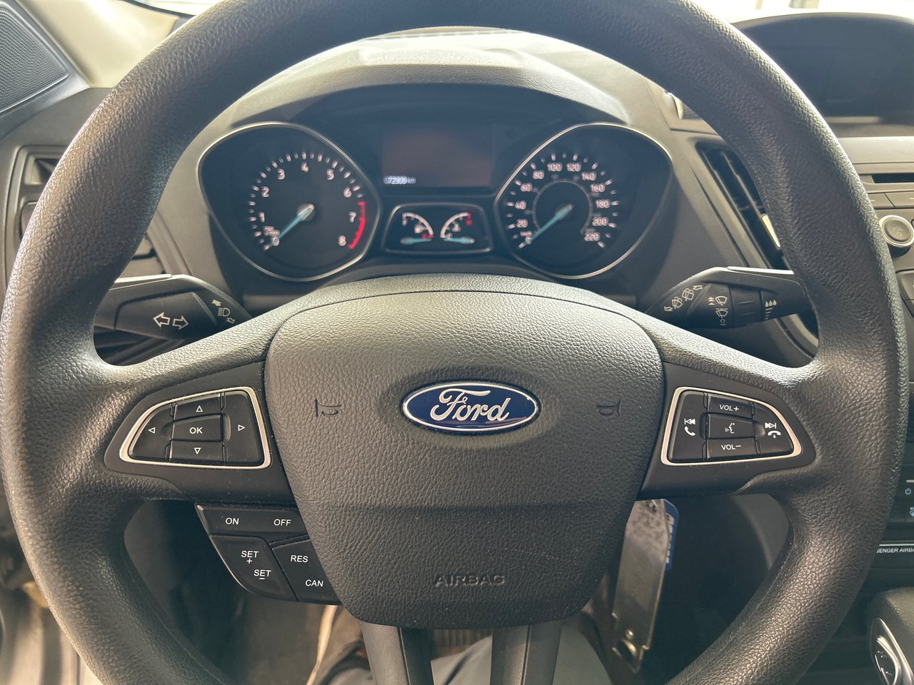 Ford Escape SE 2018-17
