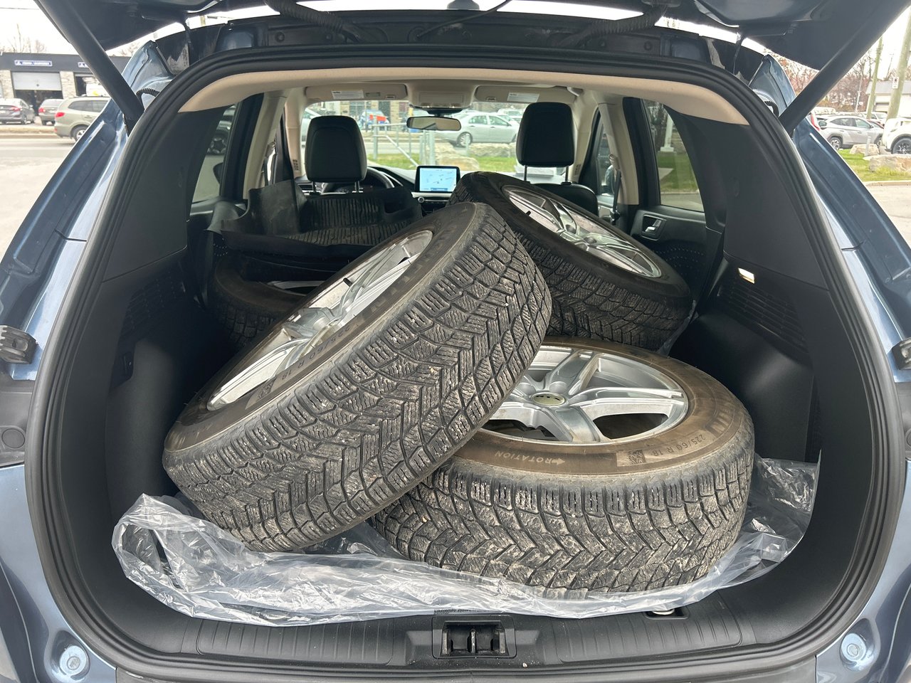 2020 Ford Escape SEL-5