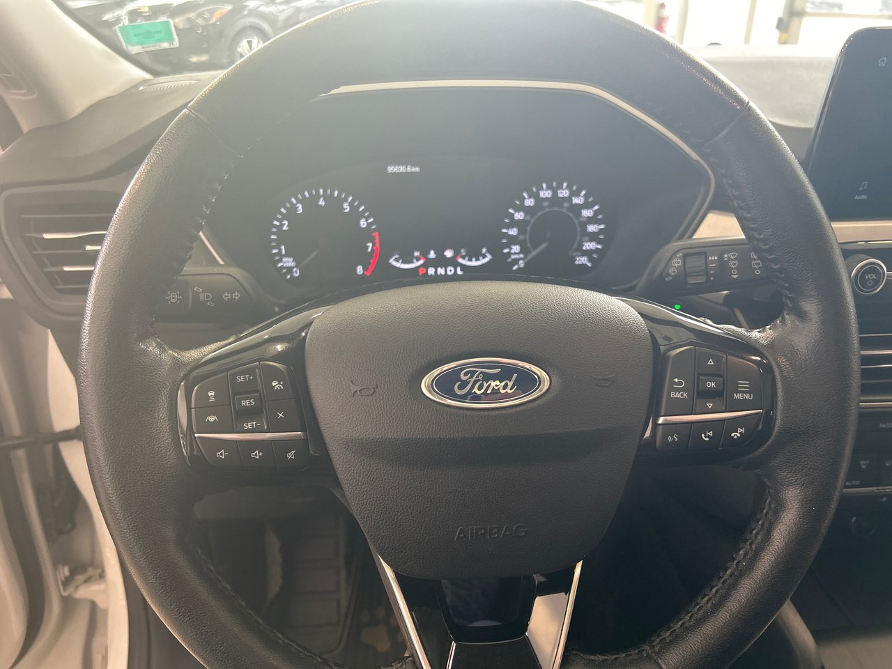 2021 Ford Escape SEL-27