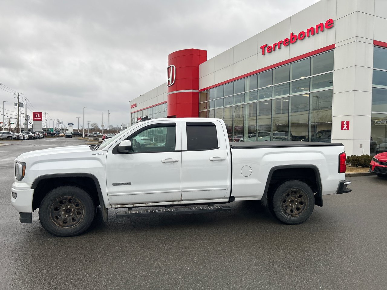 2017 GMC Sierra 1500 Élévation-1