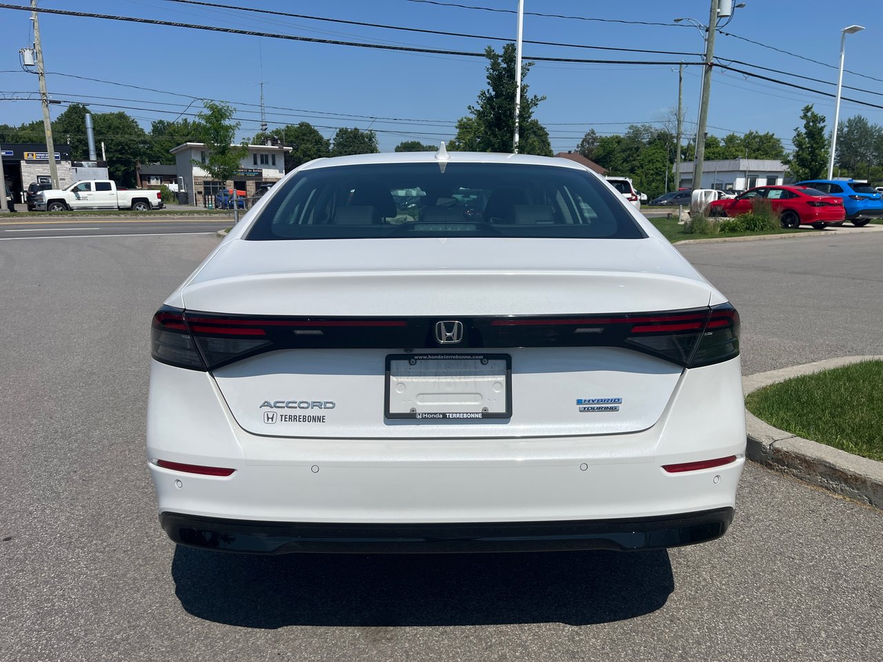 2023 Honda Accord Hybrid Touring-9