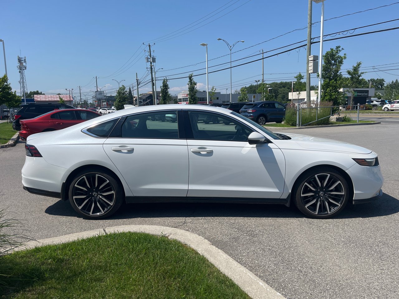 2023 Honda Accord Hybrid Touring-6