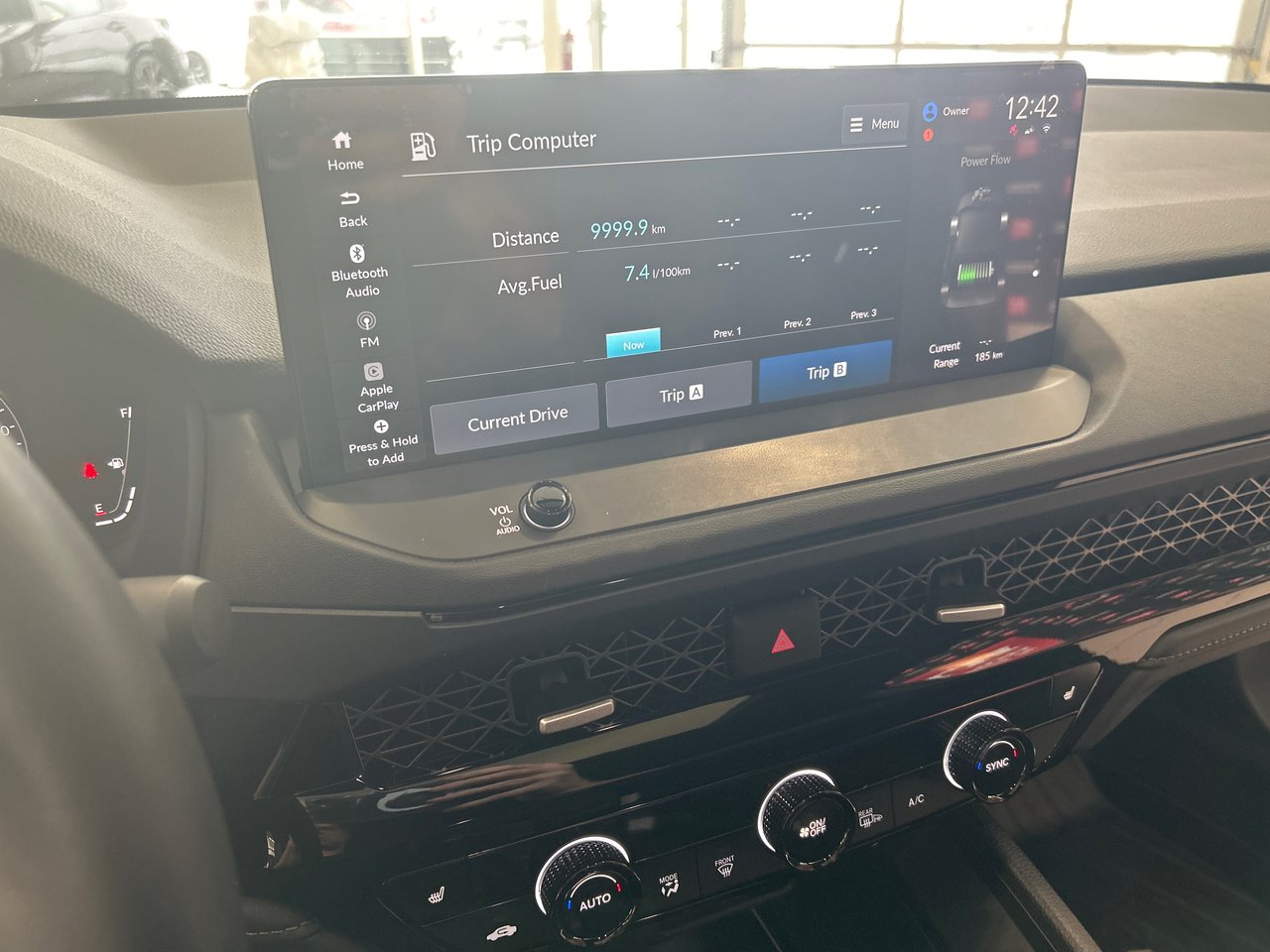 2025 Honda Accord Hybrid Sport-L-25