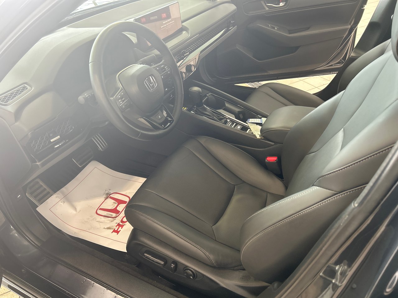 2025 Honda Accord Hybrid Sport-L-16