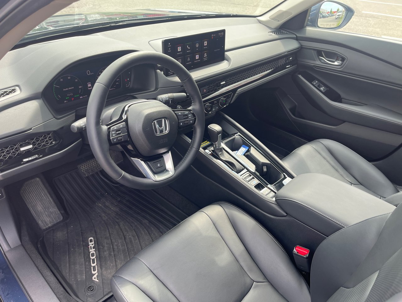 Honda Accord Hybrid Touring 2025-11