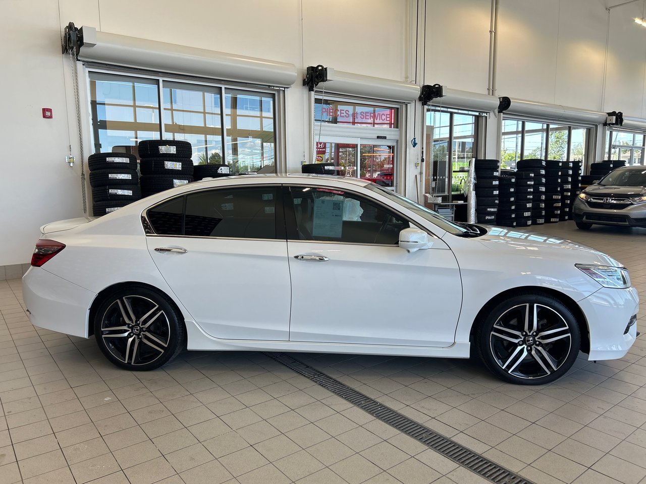 Honda Accord Sedan Touring 2017-3