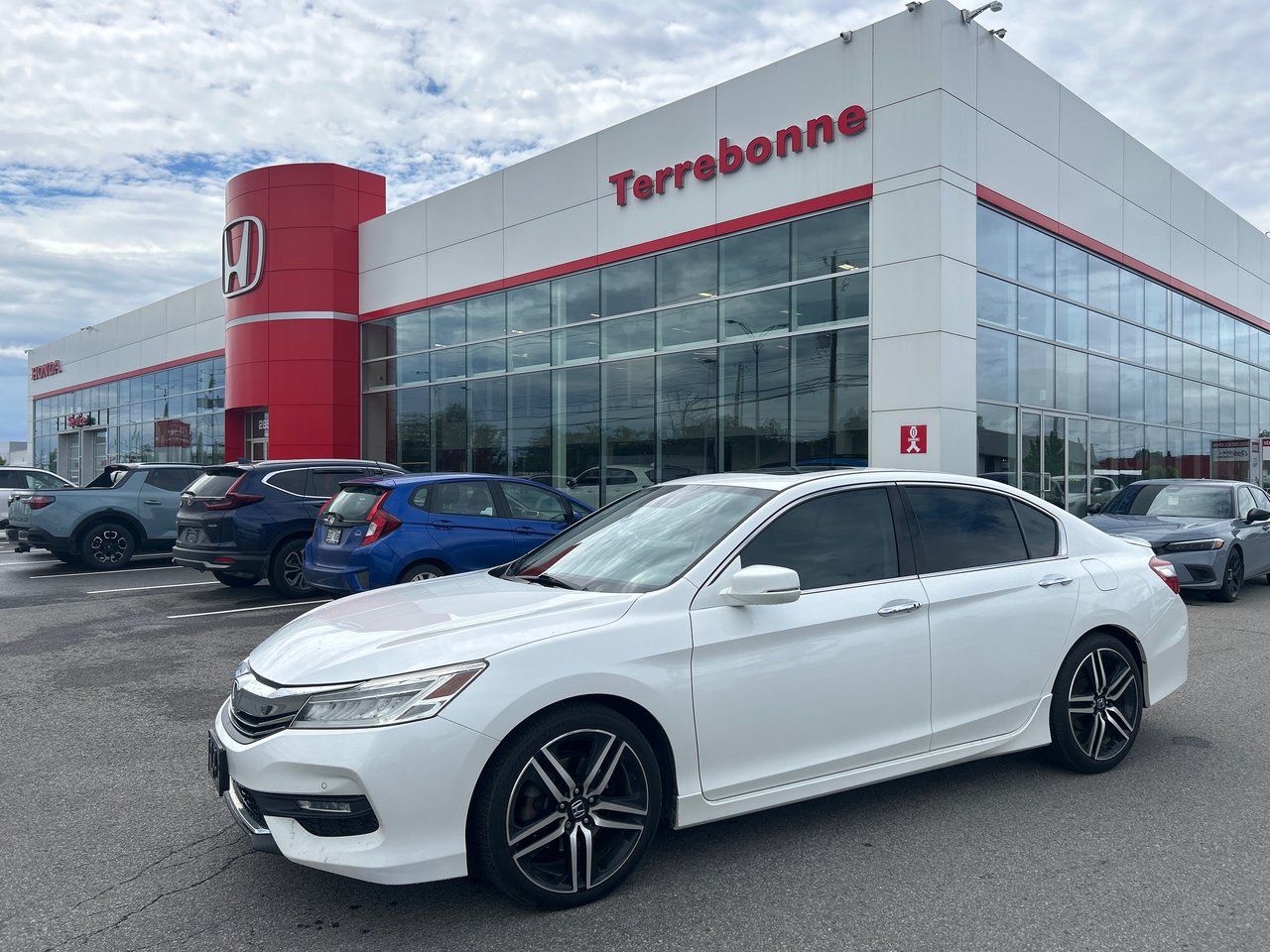 Honda Accord Sedan Touring 2017-0