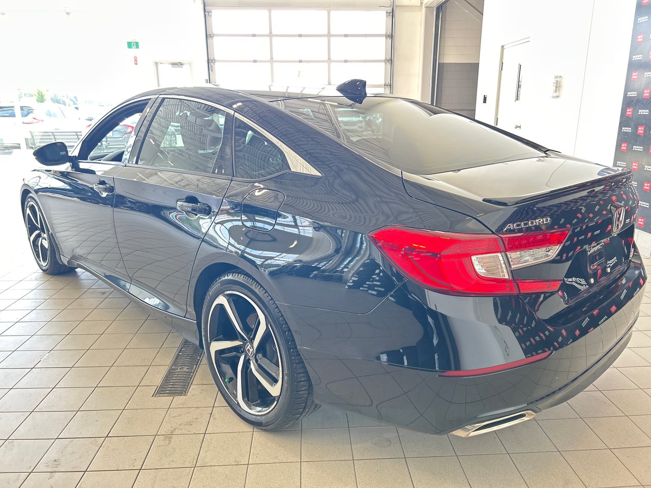 2019 Honda Accord Sedan Sport-30