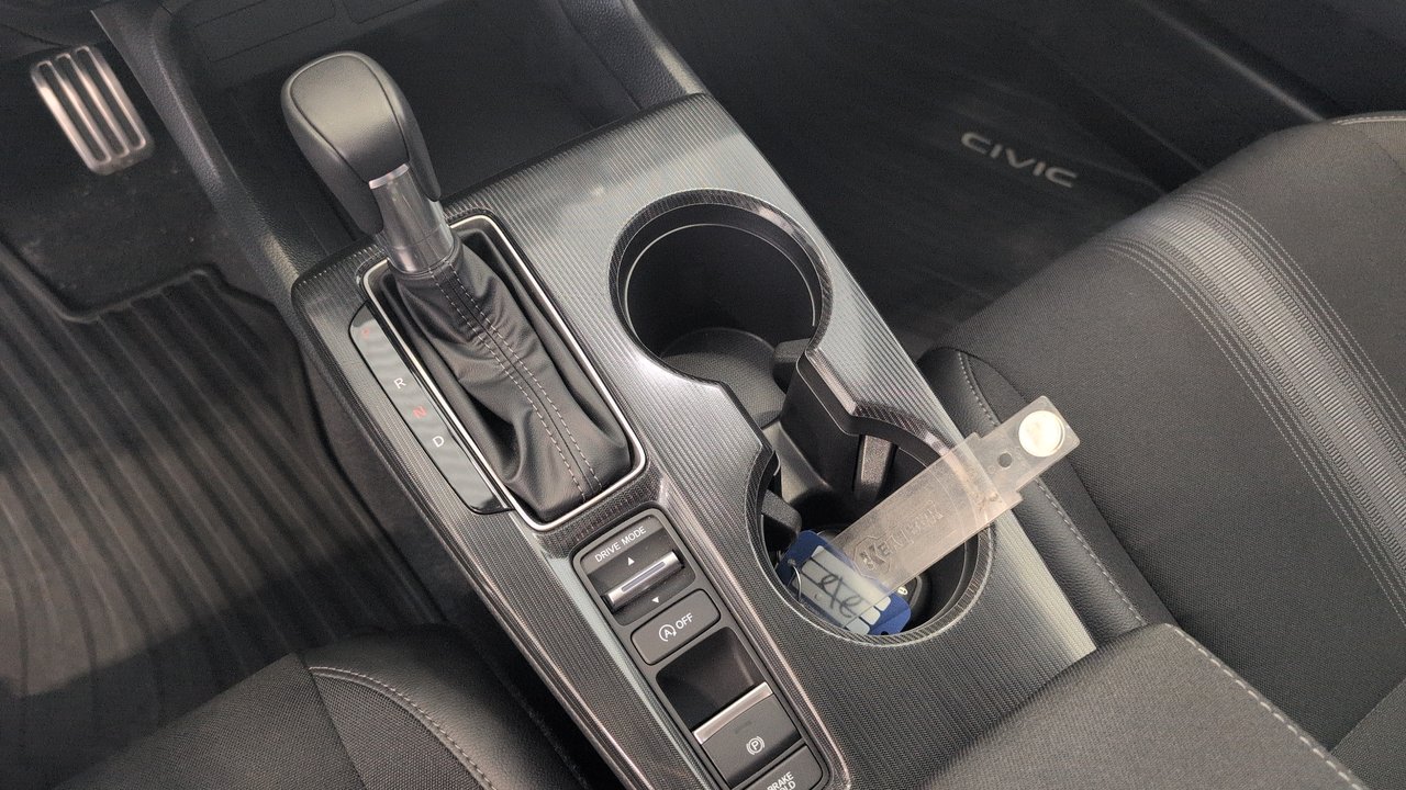2025 Honda Civic Hatchback Sport-18