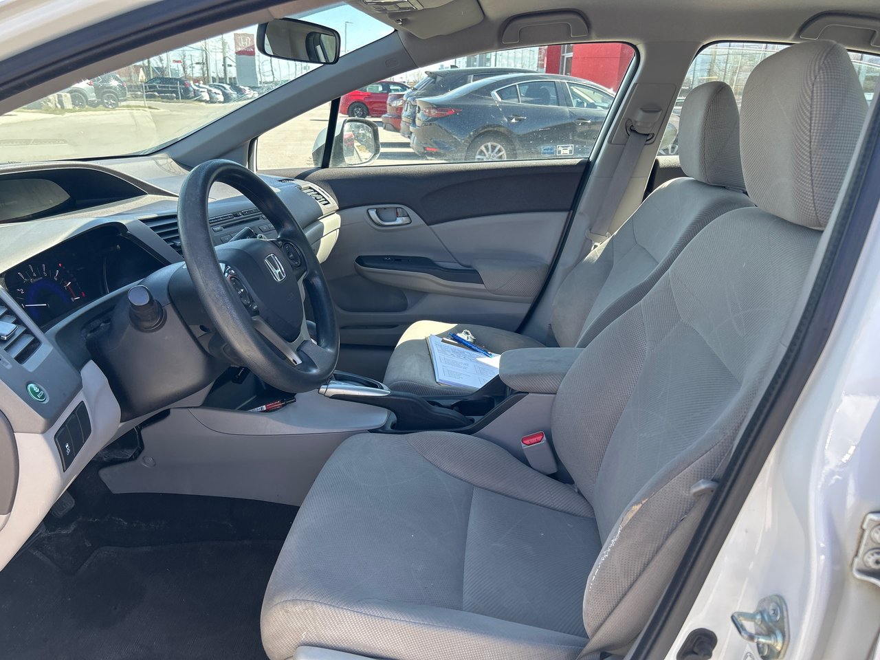 Honda Civic Sdn LX 2012-8