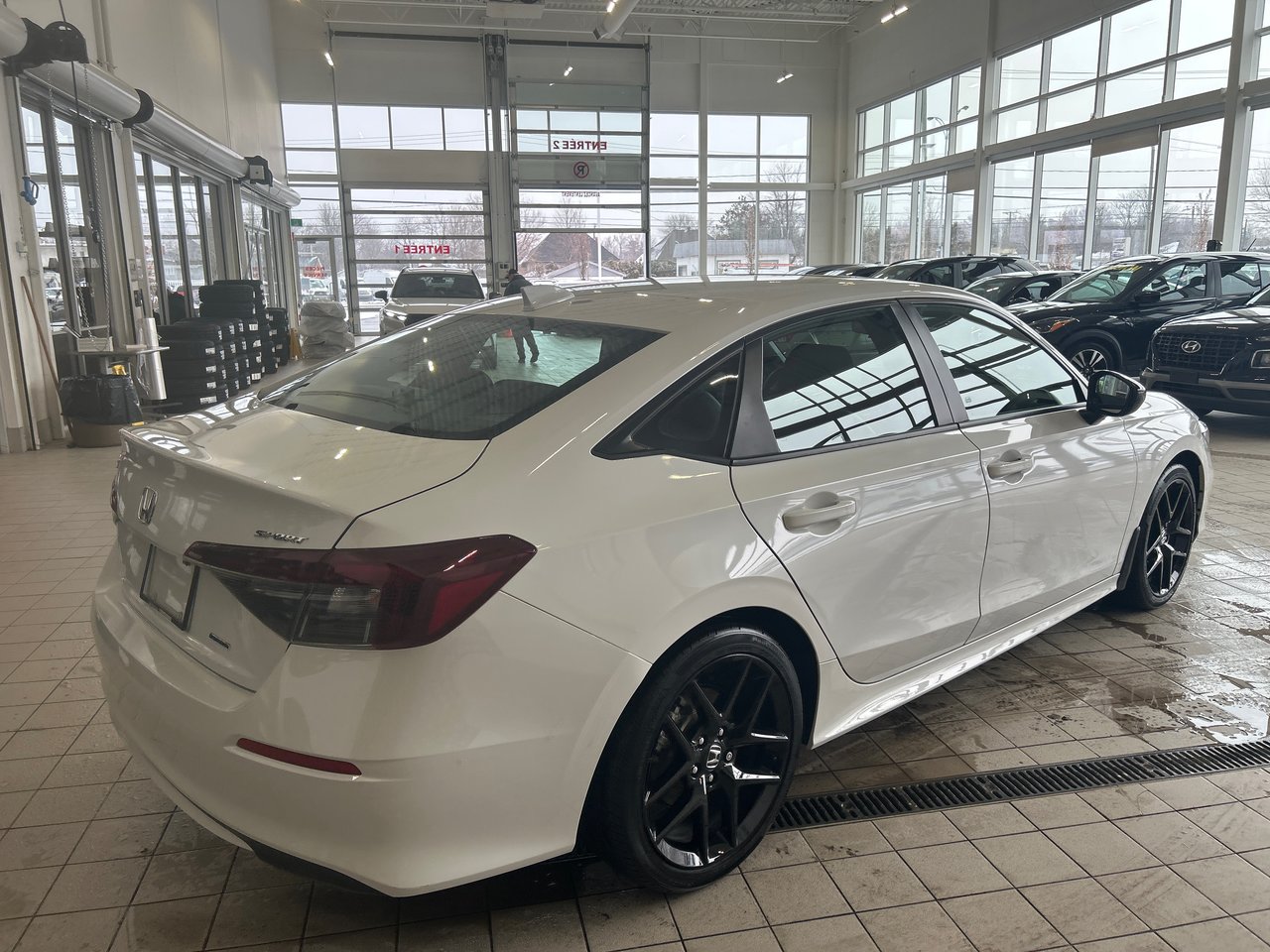 2025 Honda Civic Sedan Hybrid Sport-5