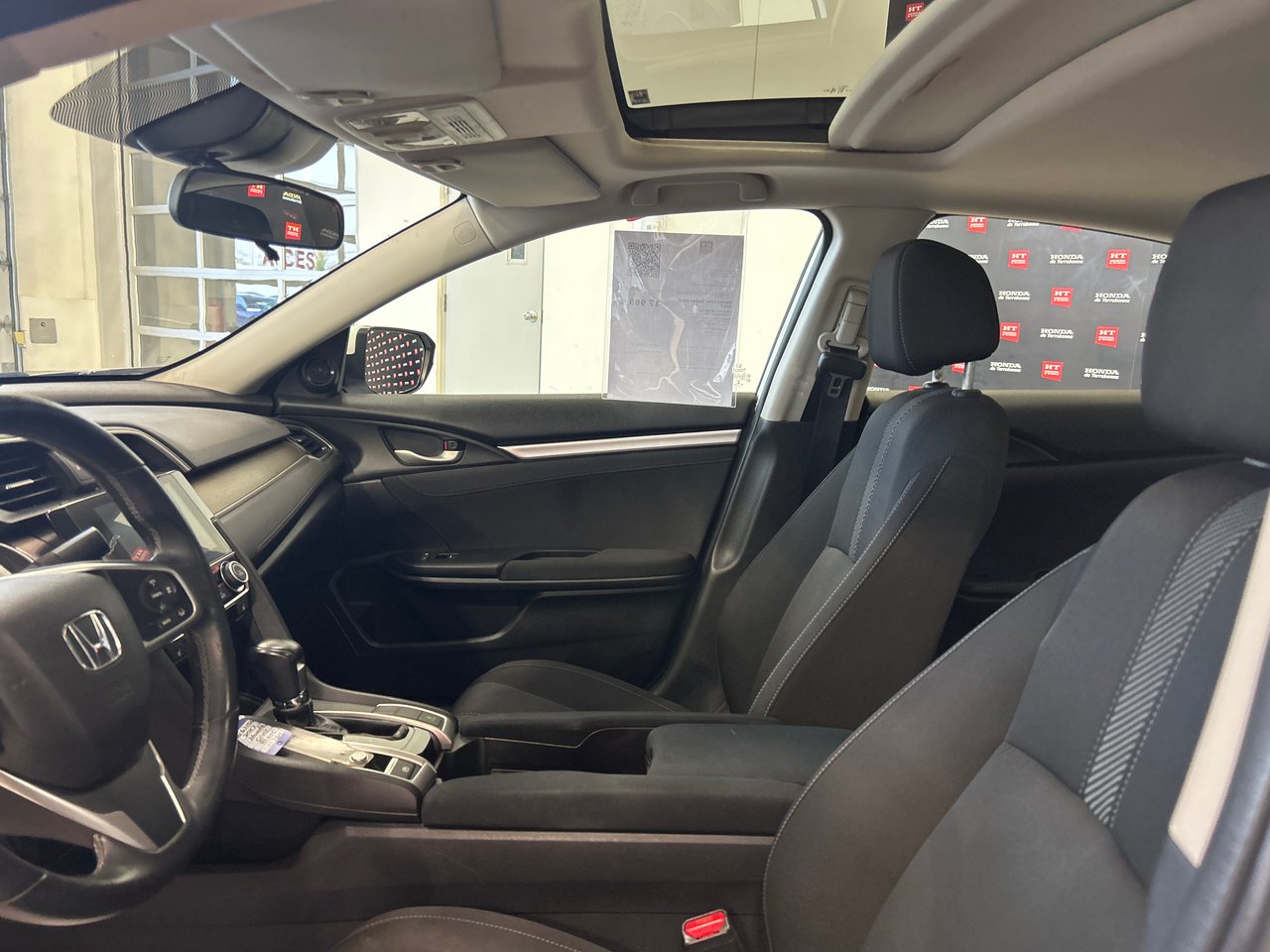 Honda Civic Sedan EX-T 2017-16