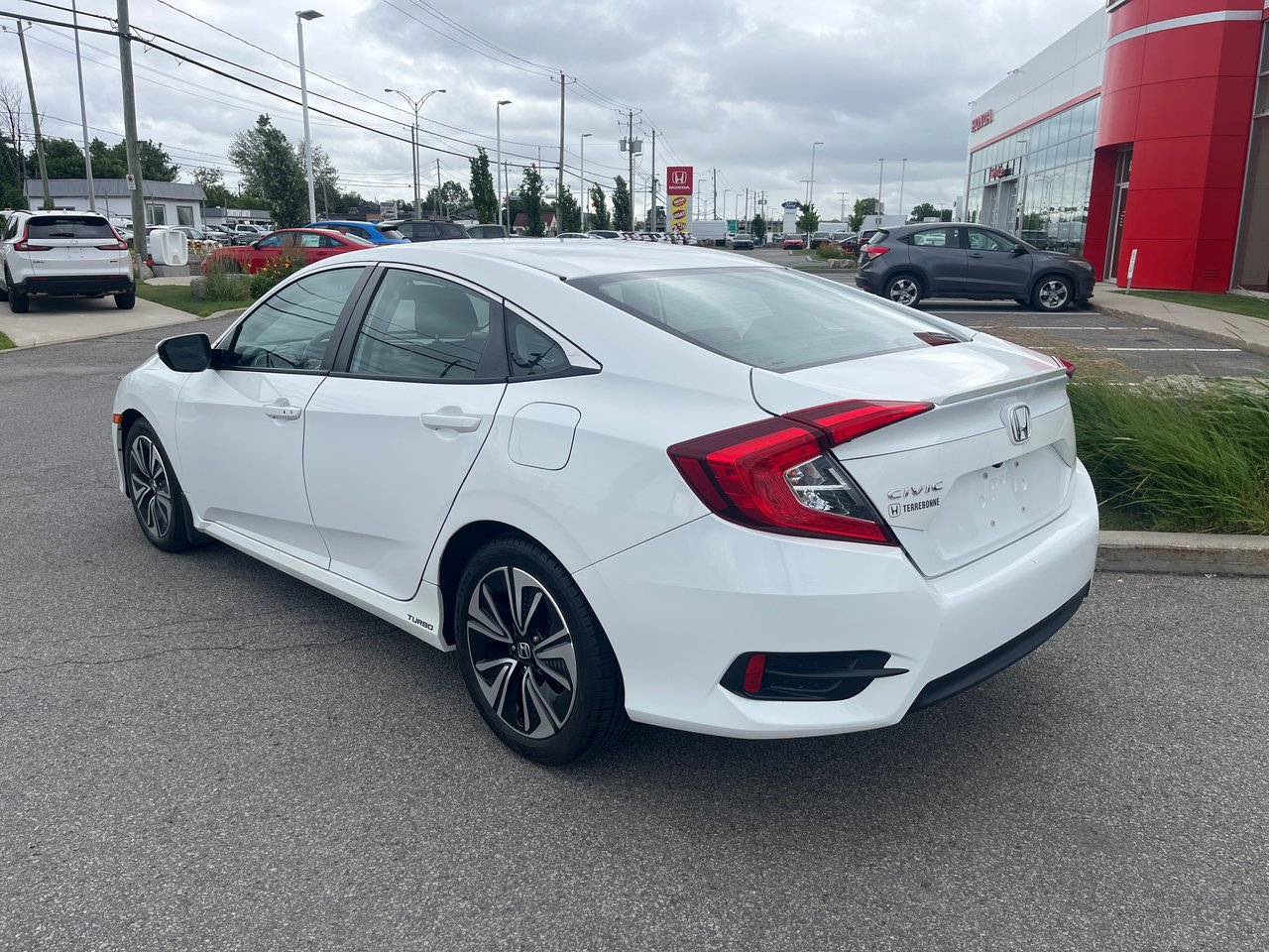 Honda Civic Sedan EX-T 2017-7