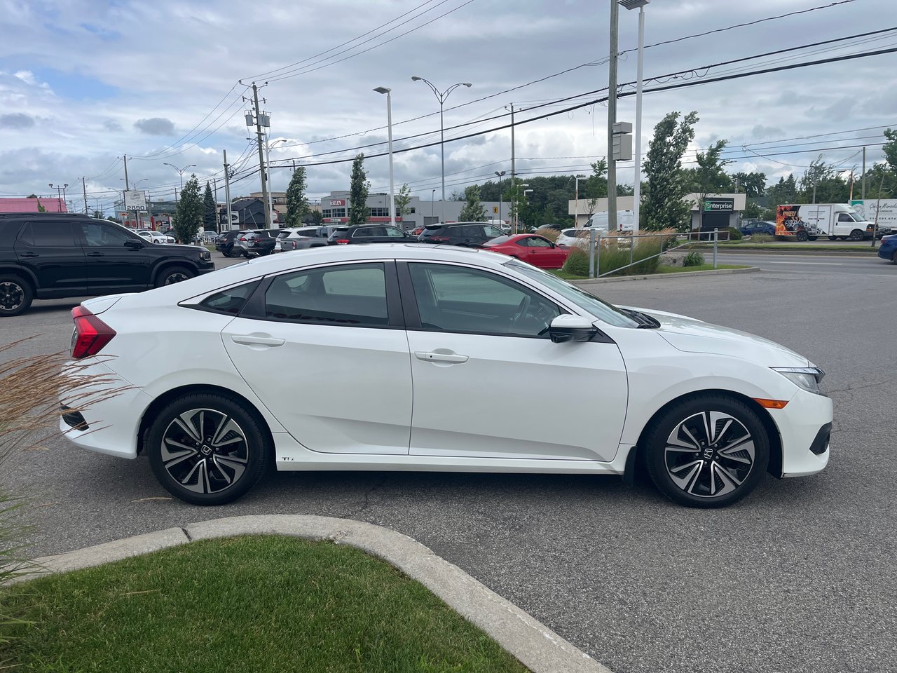 Honda Civic Sedan EX-T 2017-4