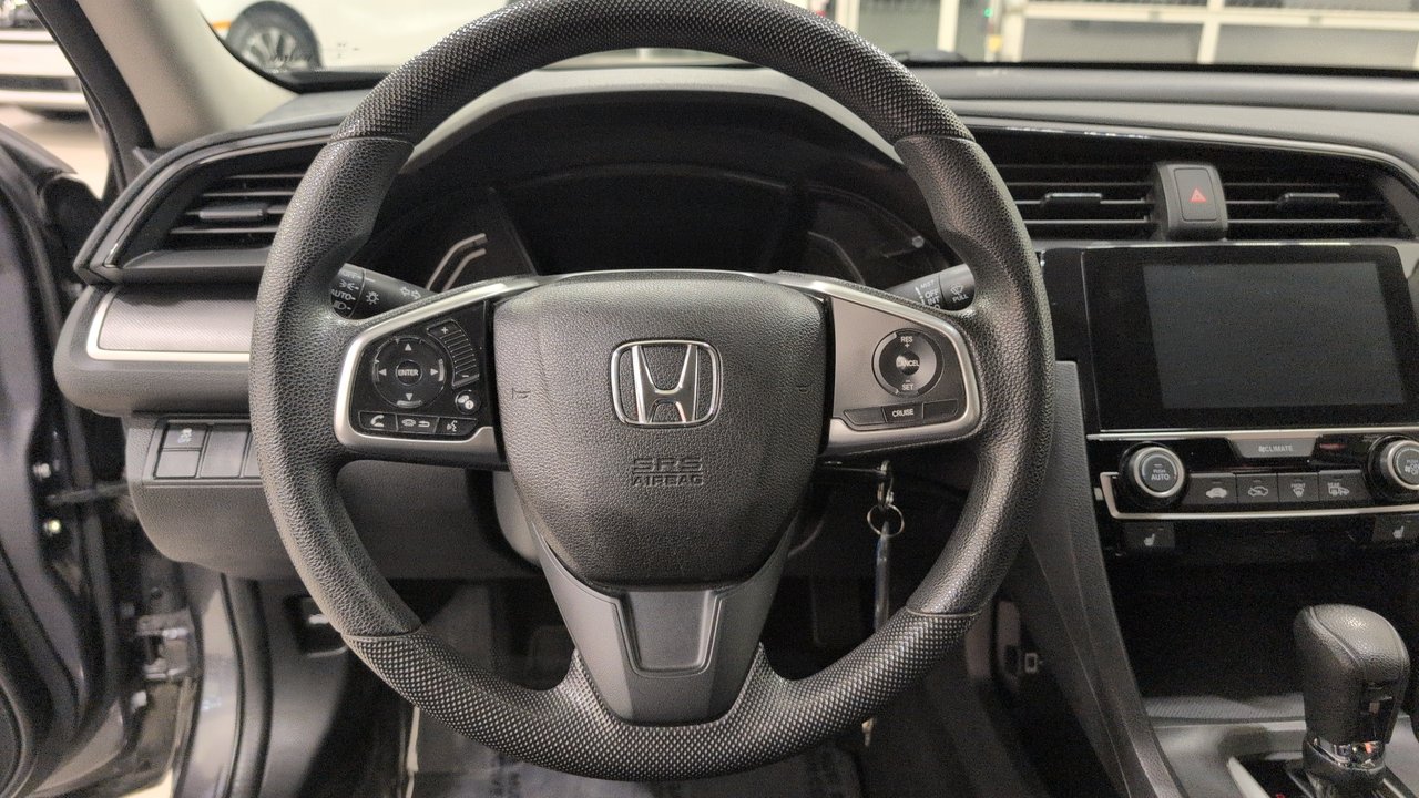 Honda Civic Sedan LX 2018-16