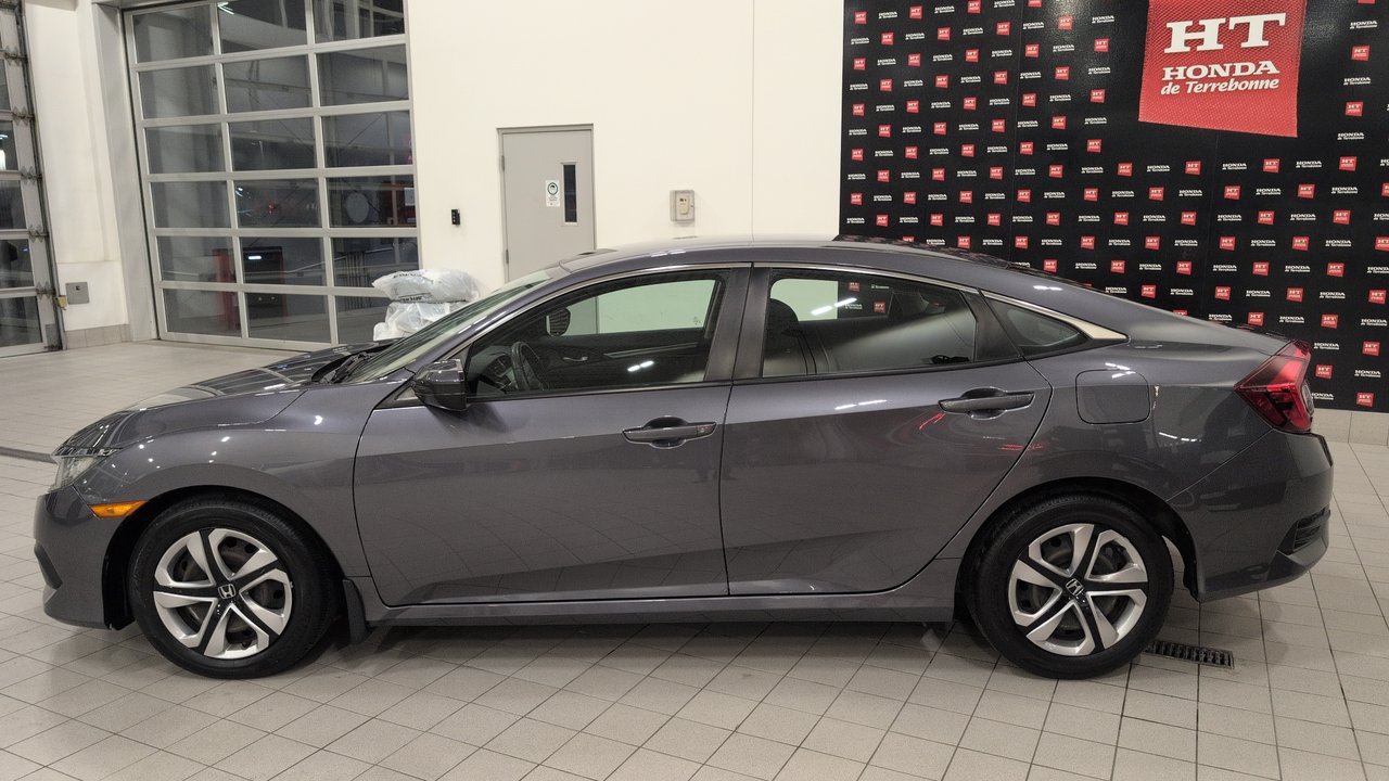Honda Civic Sedan LX 2018-8