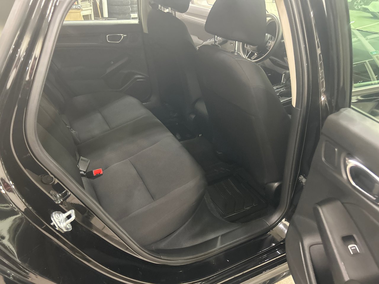 Honda Civic Sedan LX 2022-10