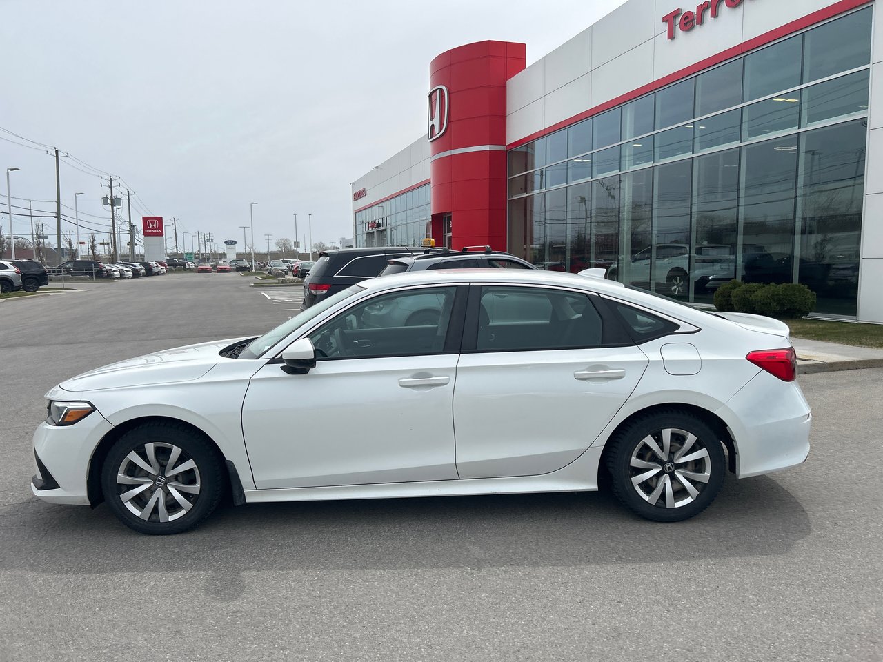 2022 Honda Civic Sedan LX-1