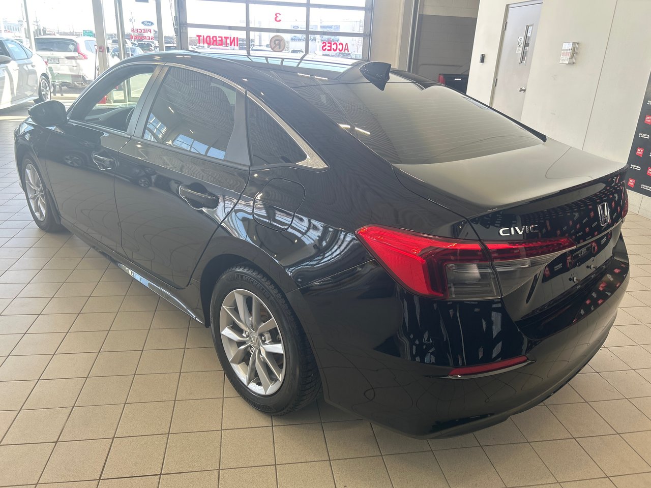 Honda Civic Sedan EX 2023-8