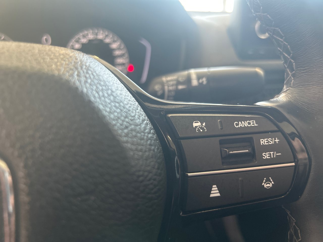 Honda Civic Sedan EX 2023-29