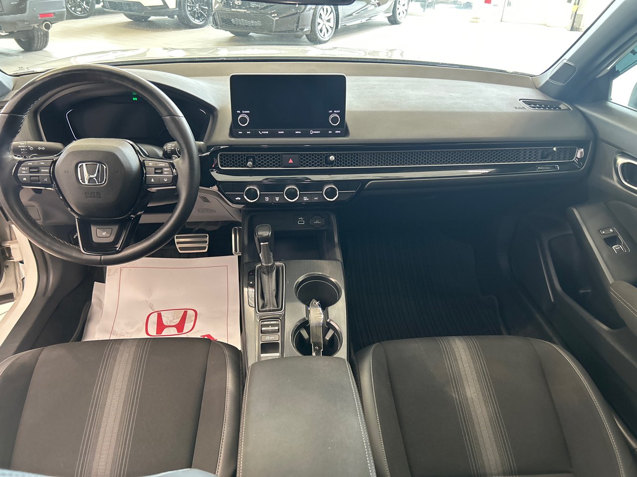 Honda Civic Sedan Sport 2023-15