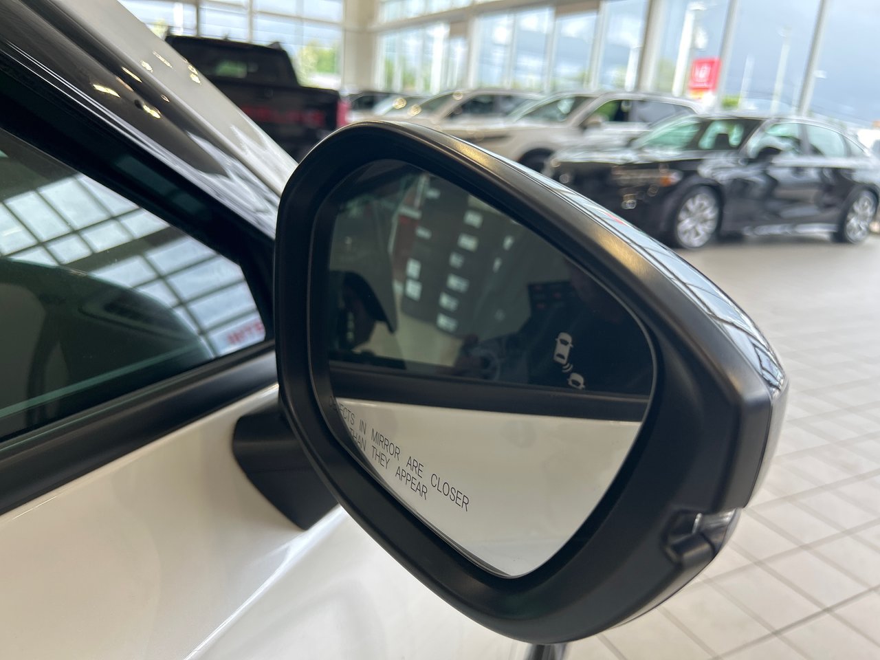 Honda Civic Sedan Sport 2023-16