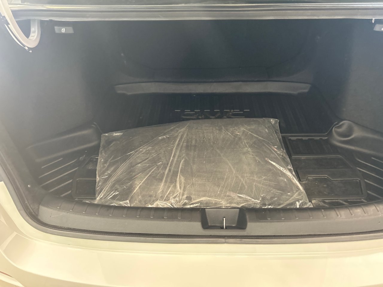 2024 Honda Civic Sedan EX-30