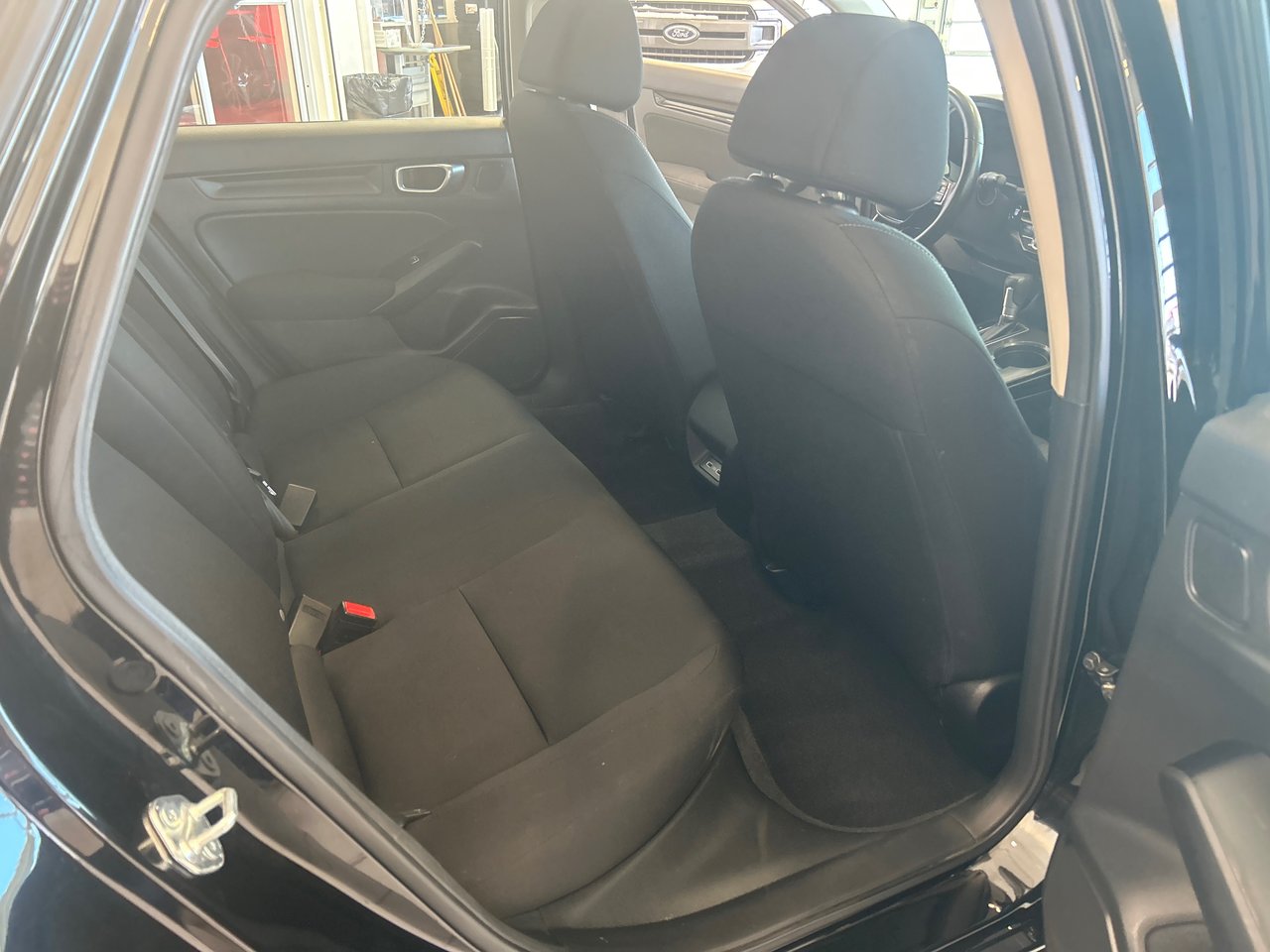 Honda Civic Sedan EX 2024-29