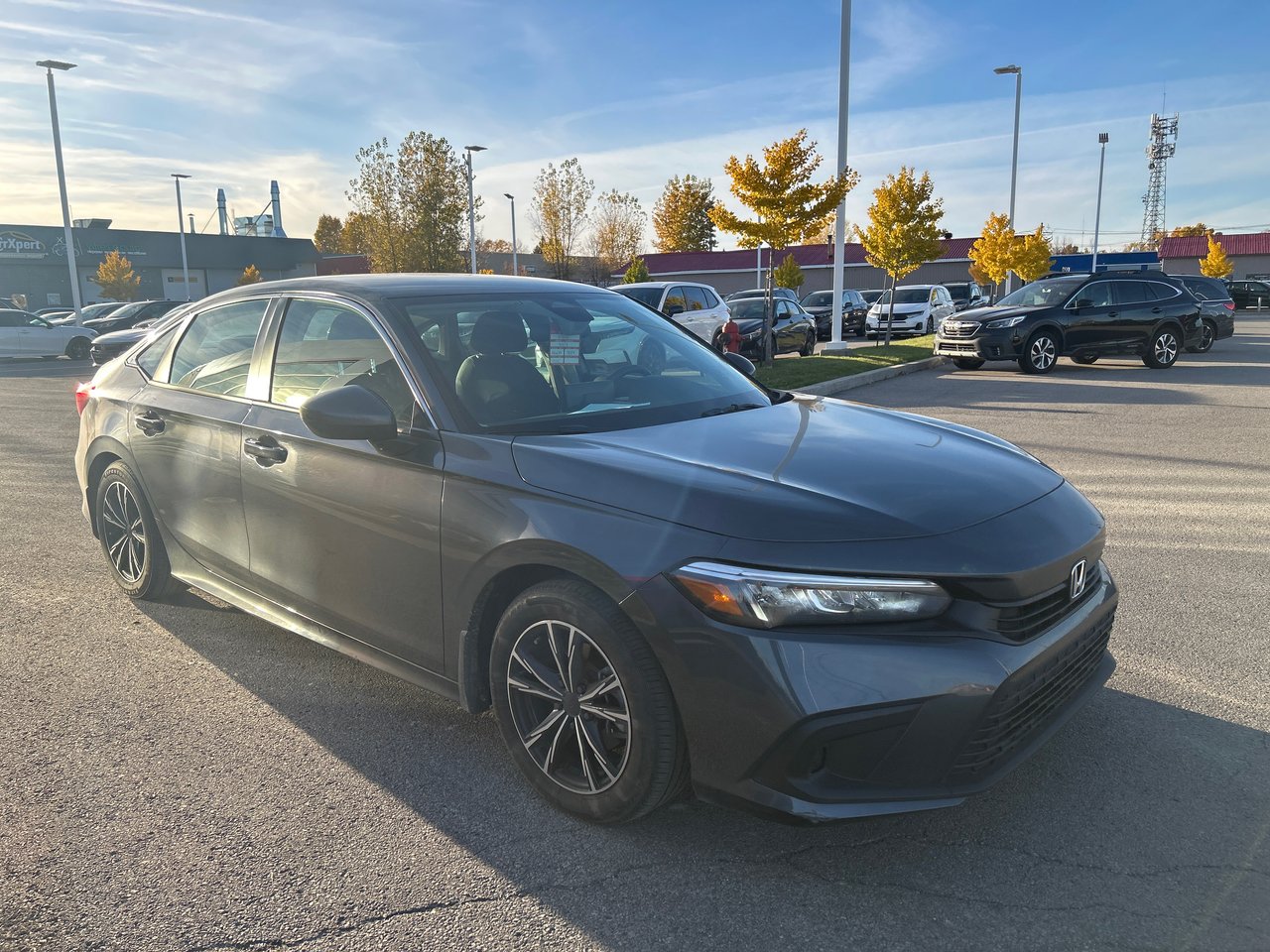 Honda Civic Sedan LX-B 2024-2