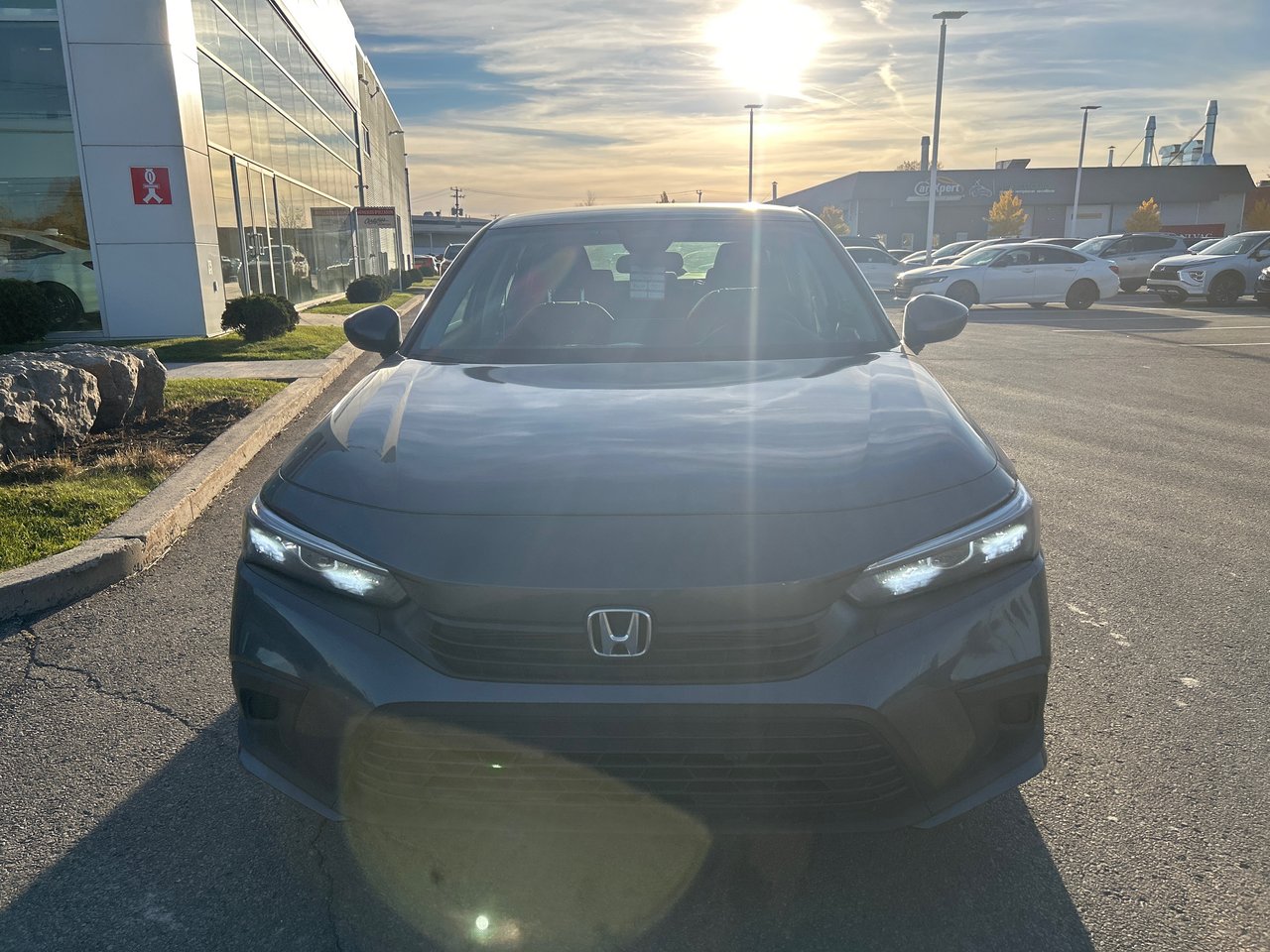 Honda Civic Sedan LX-B 2024-3