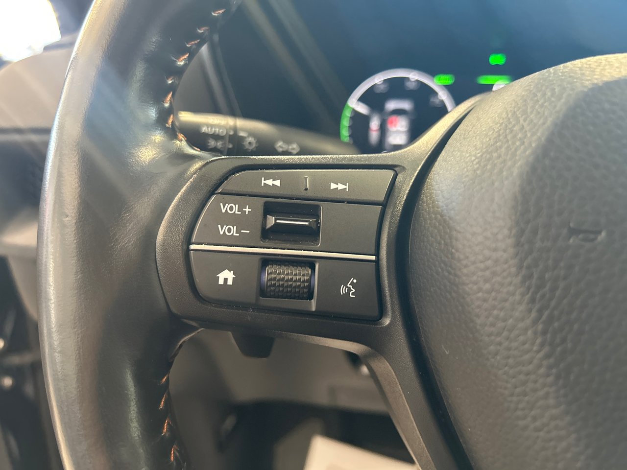 2024 Honda CR-V Hybrid EX-L-32