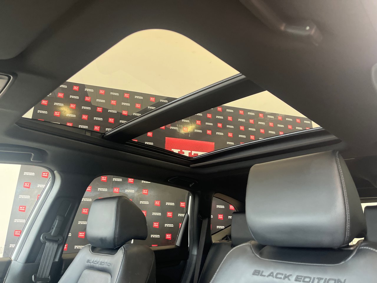 2021 Honda CR-V Touring black édition-15