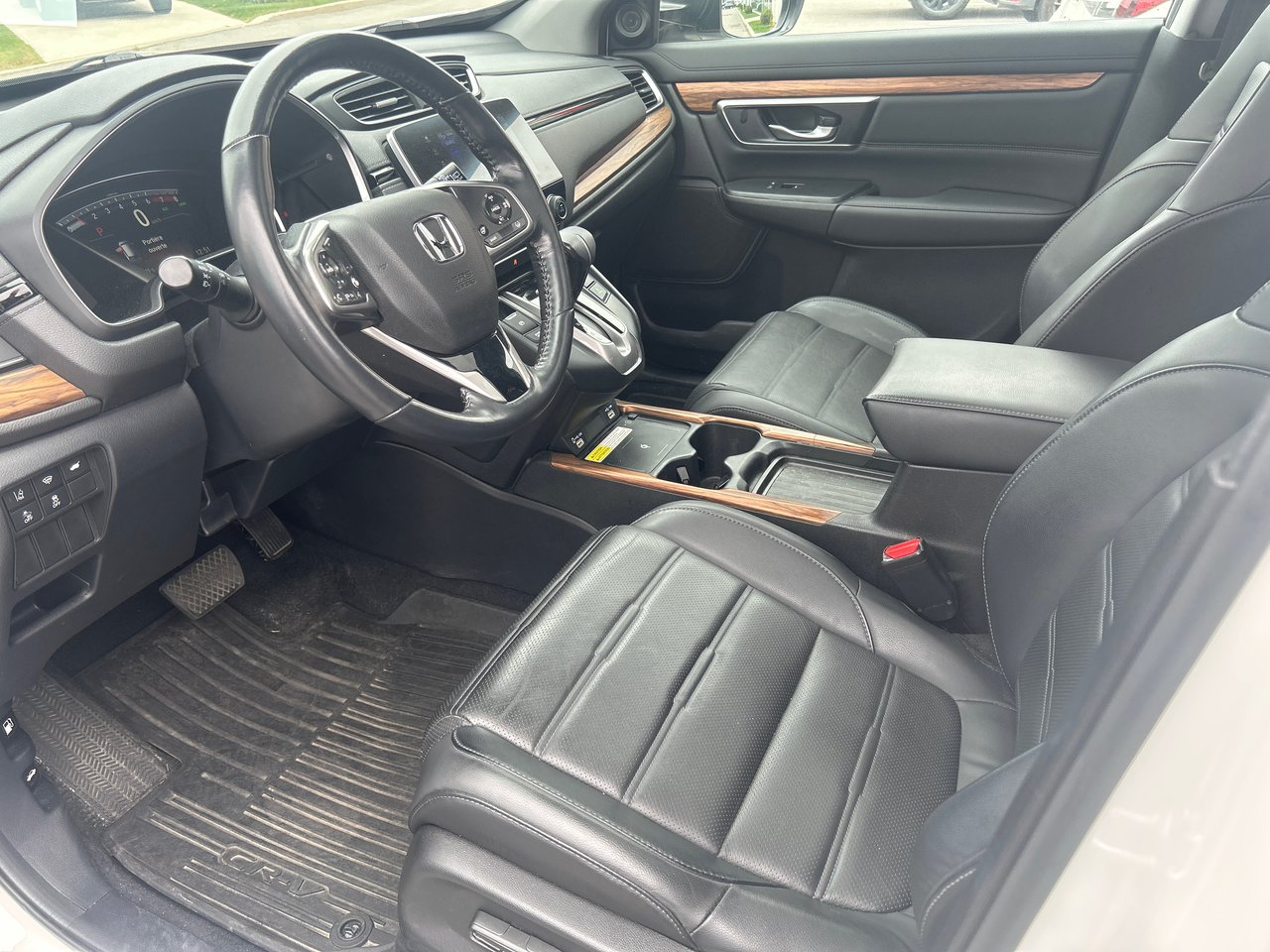 Honda CR-V Touring 2022-10