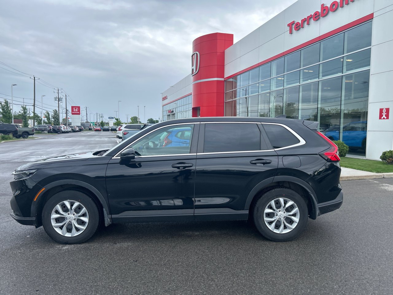 Honda CR-V LX 2023-1