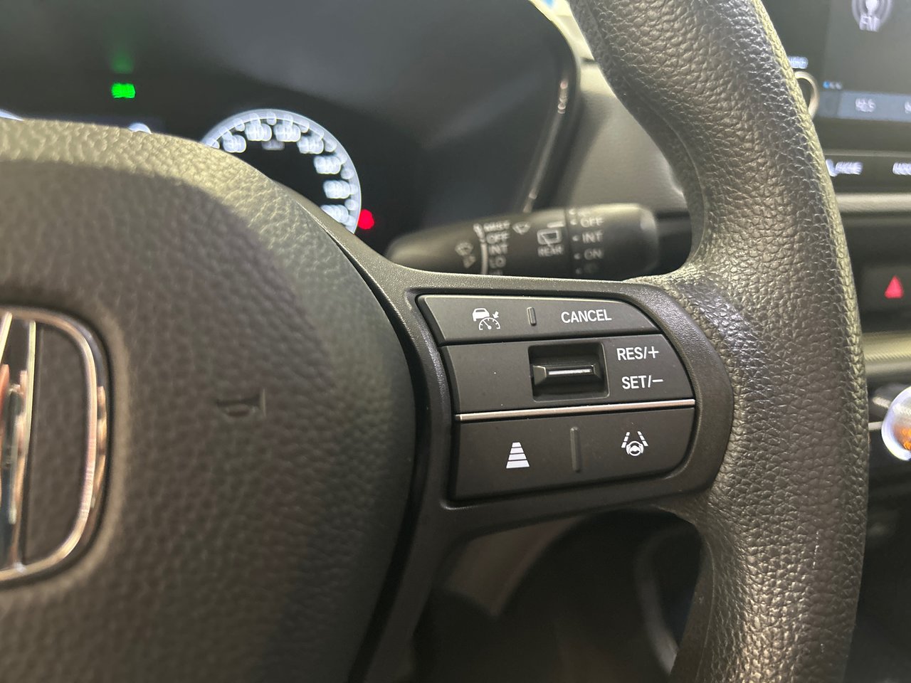 2024 Honda CR-V LX-B-27