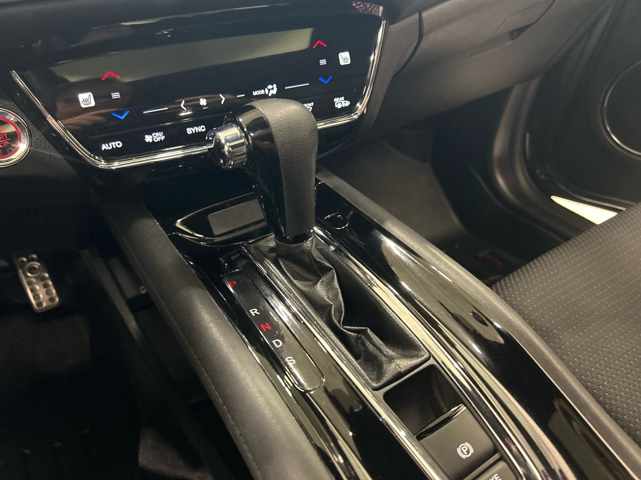 2019 Honda HR-V Sport-18