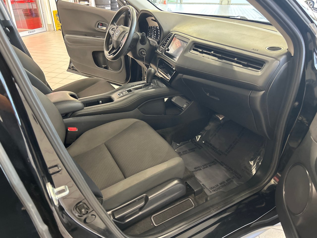 2022 Honda HR-V LX-10