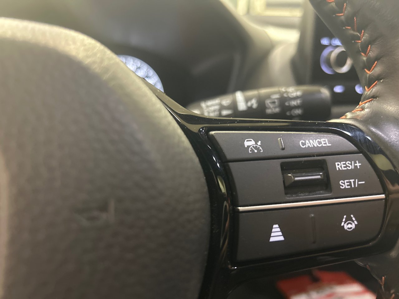 Honda HR-V Sport-B 2024-21