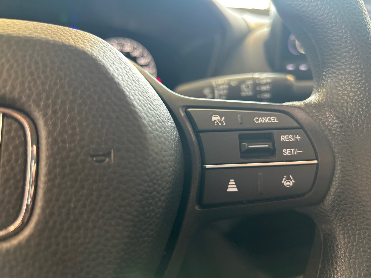 2025 Honda HR-V LX-25