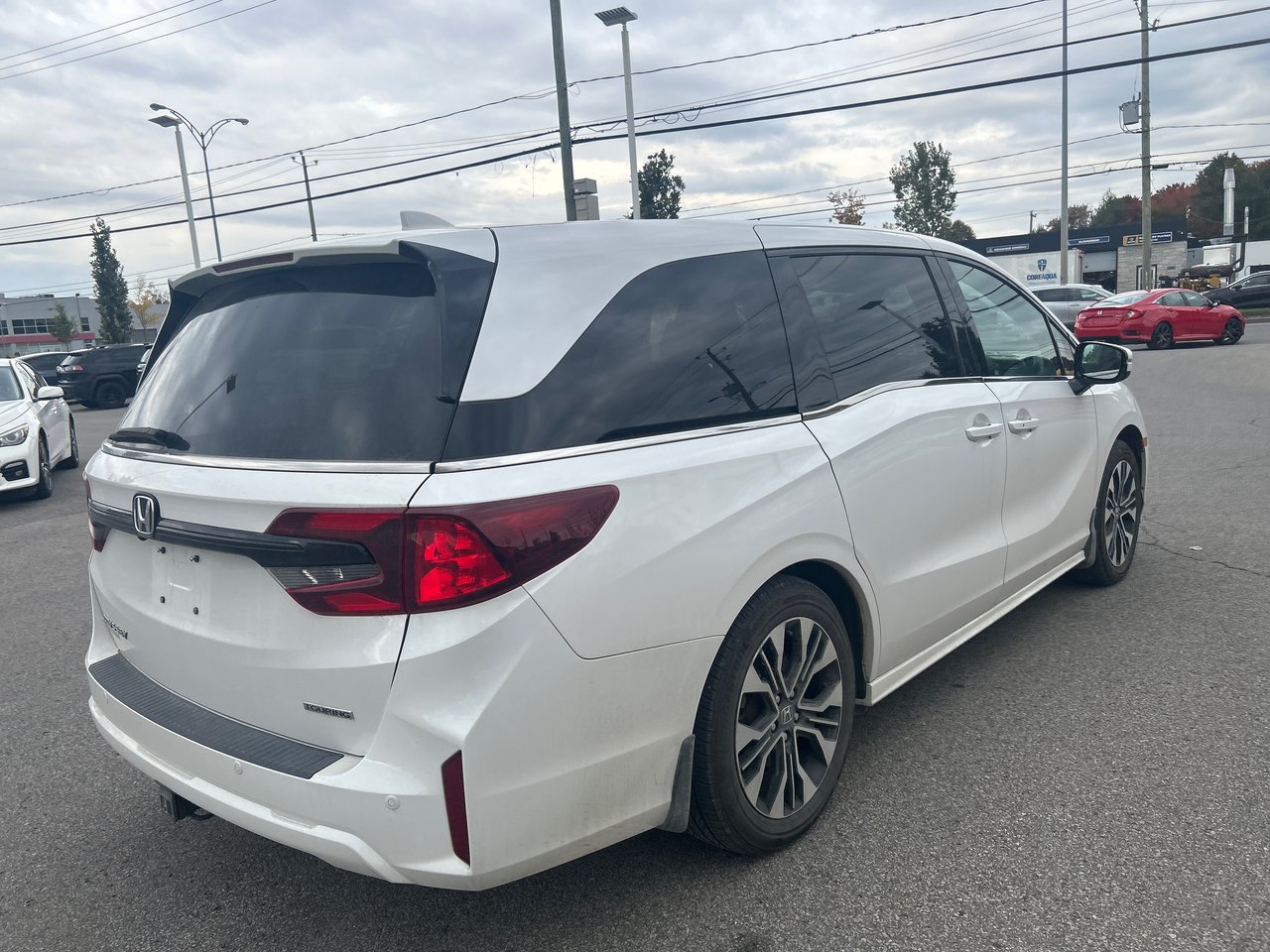 2025 Honda Odyssey Touring-5