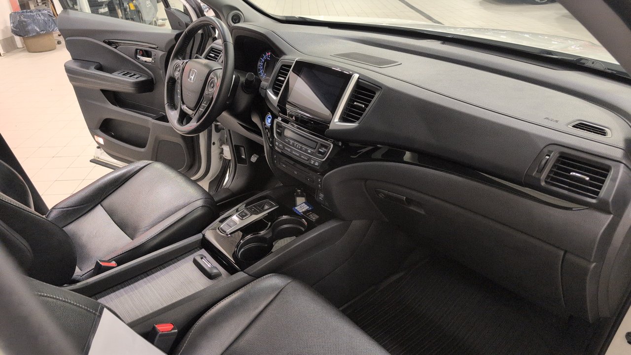 2017 Honda Pilot Touring-15