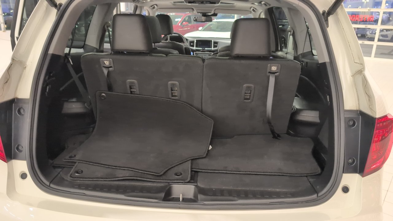 2017 Honda Pilot Touring-12