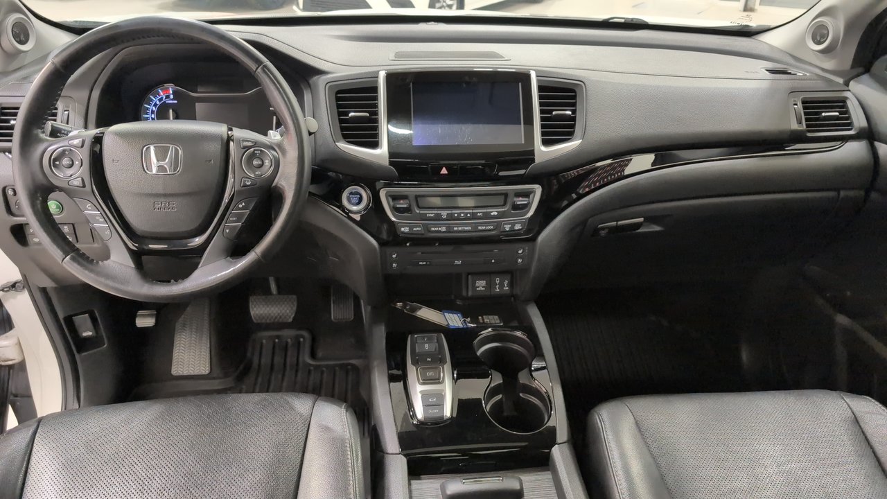 2017 Honda Pilot Touring-17
